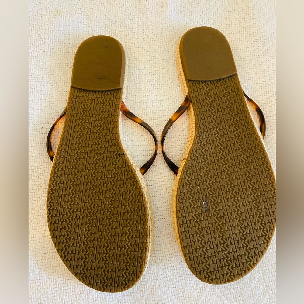 🖤New Michael Kors Tortoiseshell Strap Jute-Style Flip Flop Sandals - Picture 4 of 9
